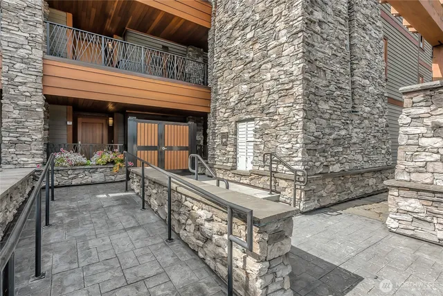 a view of a dinning room with balcony