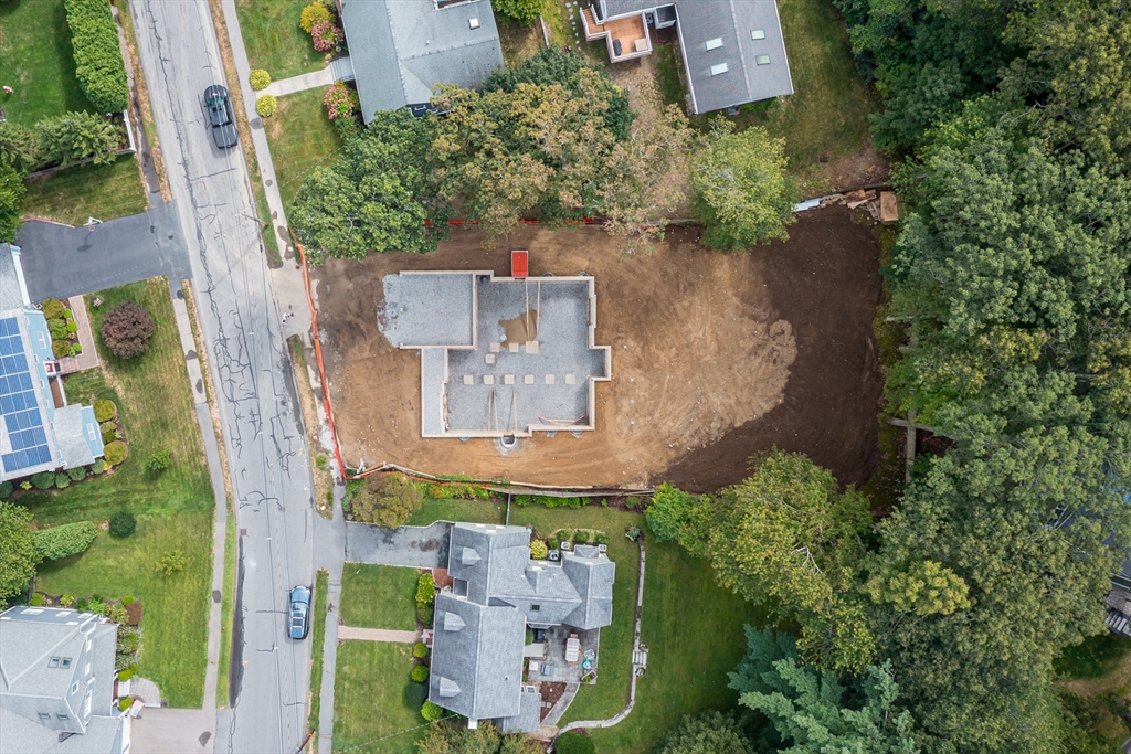 176 Highgate Street Needham, MA 02492 - Photo 6 of 10