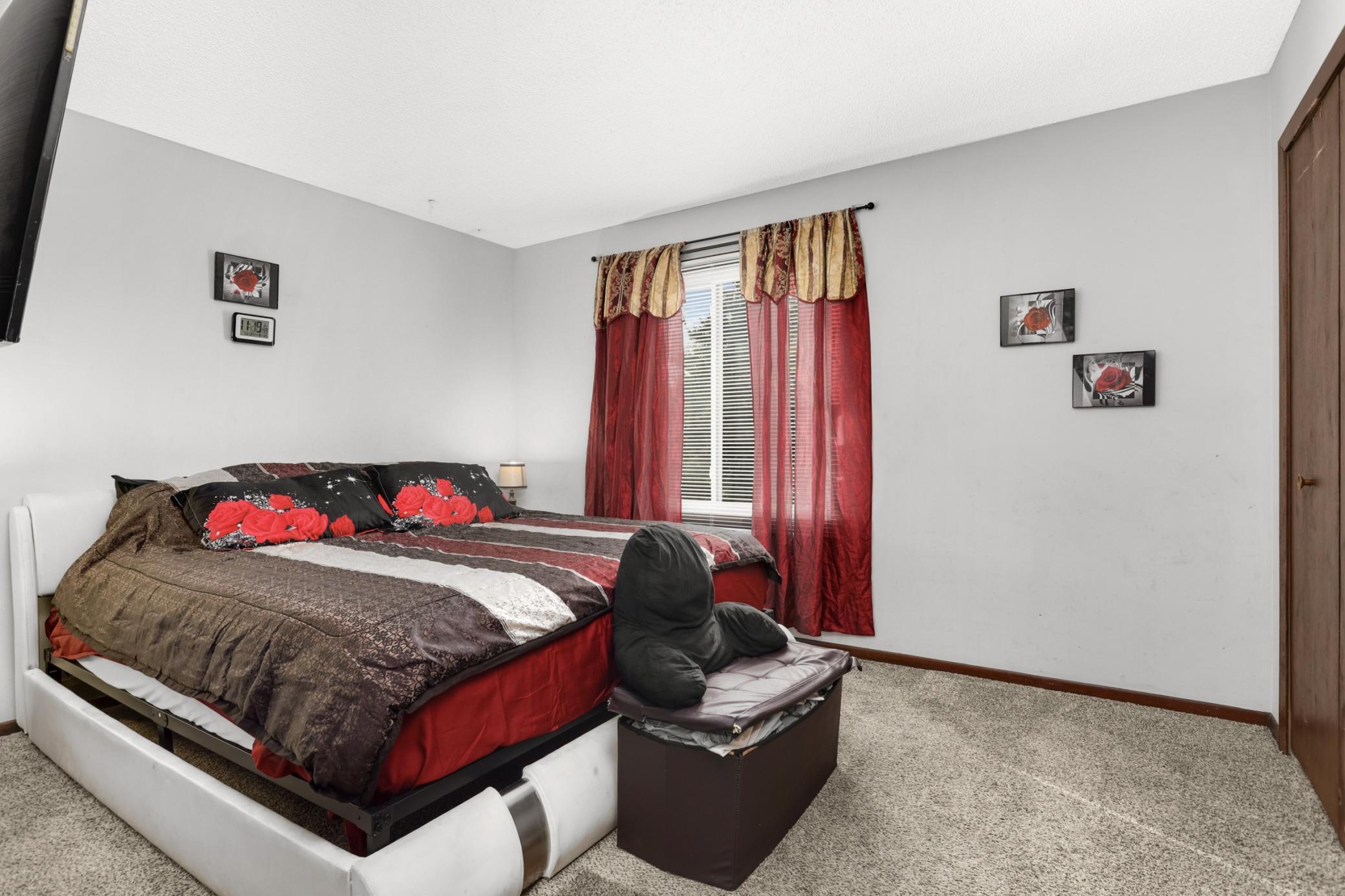 2925 69th Lane North Brooklyn Center, MN 55430 - Photo 13 of 24