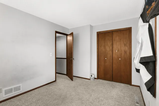 $199,900 | 2925 69th Lane North, Brooklyn Center, MN 55430