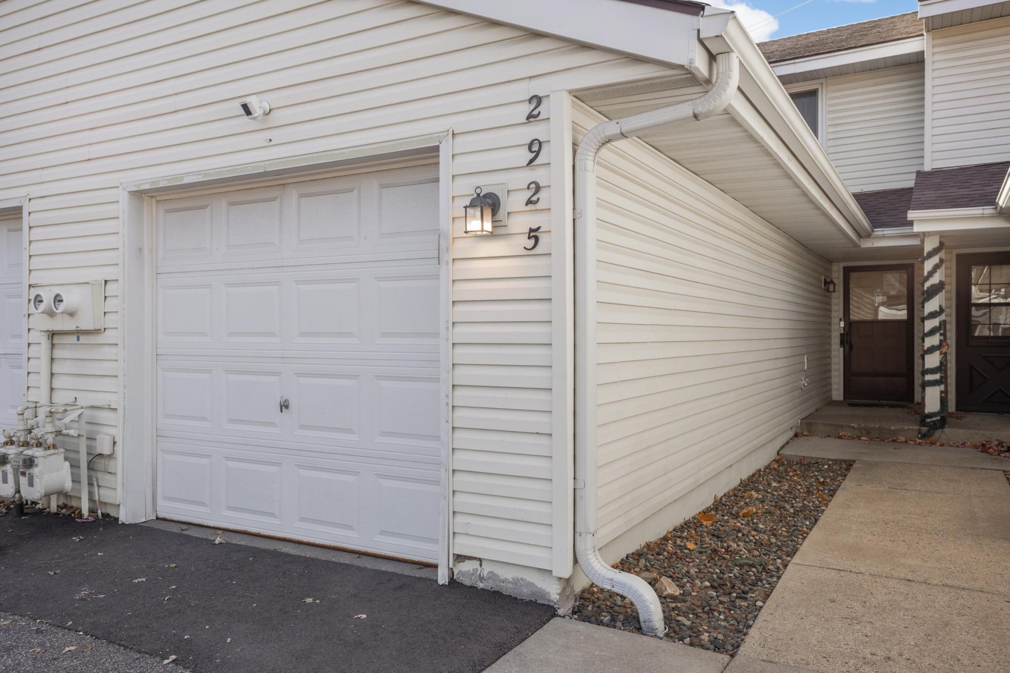 2925 69th Lane North Brooklyn Center, MN 55430 - Photo 2 of 24