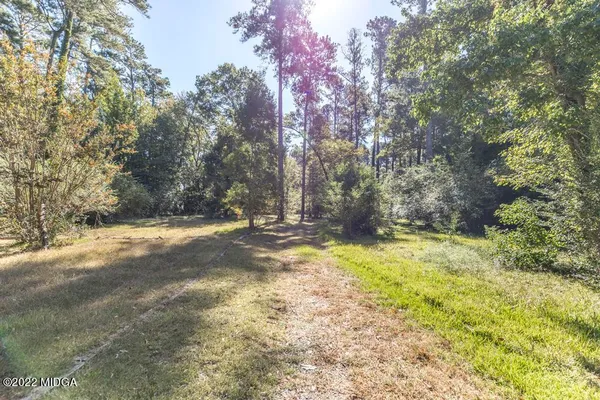 $287,000 | 116 North Oak Street, Haddock, GA 31033