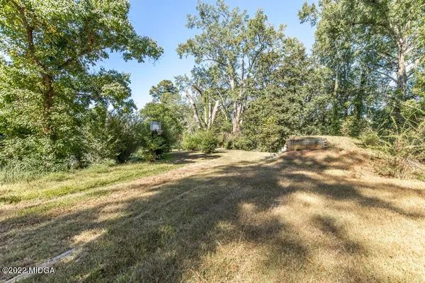 $287,000 | 116 North Oak Street, Haddock, GA 31033