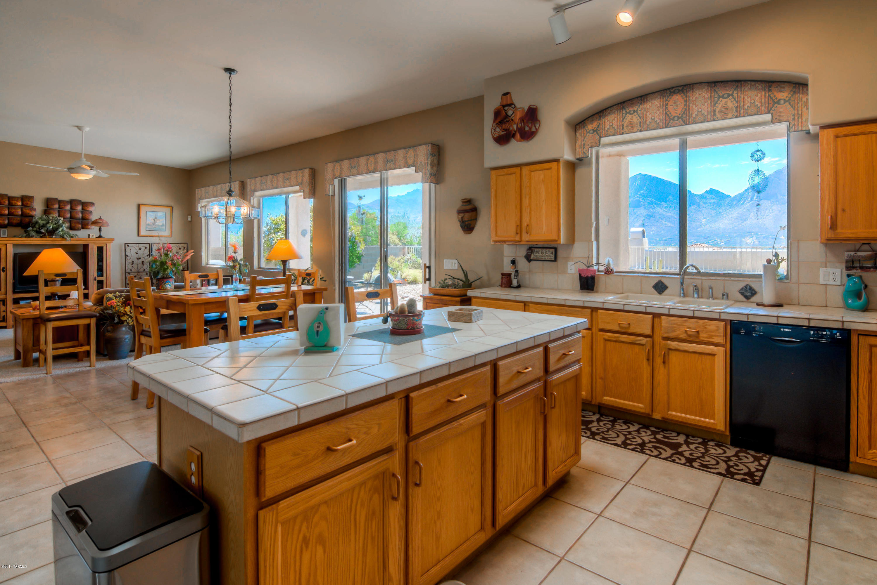 345 West Wheeler Road Oro Valley, AZ 85737 - Photo 17 of 35