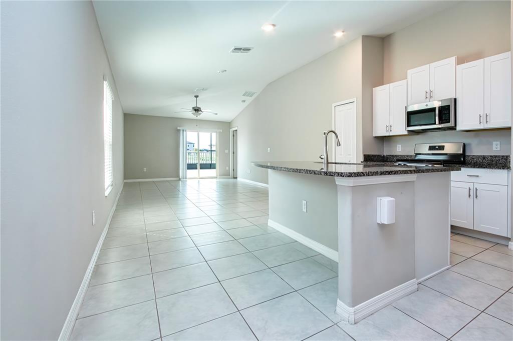 9437 Lemon Drop Loop Sun City Center, FL 33573 - Photo 30 of 86