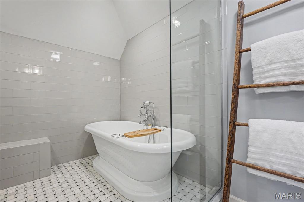 640 Callaway Ridge Drive Defiance, MO 63341 - Photo 27 of 45