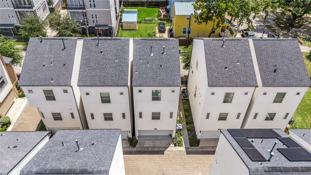 $2,450 | 707 Schwartz Street, Houston, TX 77020