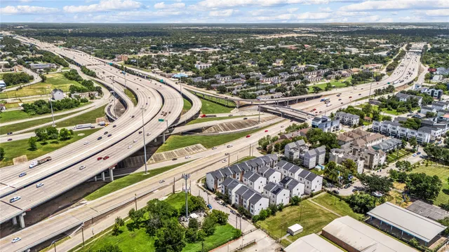 $2,450 | 707 Schwartz Street, Houston, TX 77020