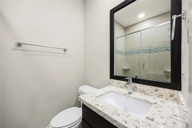 $2,450 | 707 Schwartz Street, Houston, TX 77020