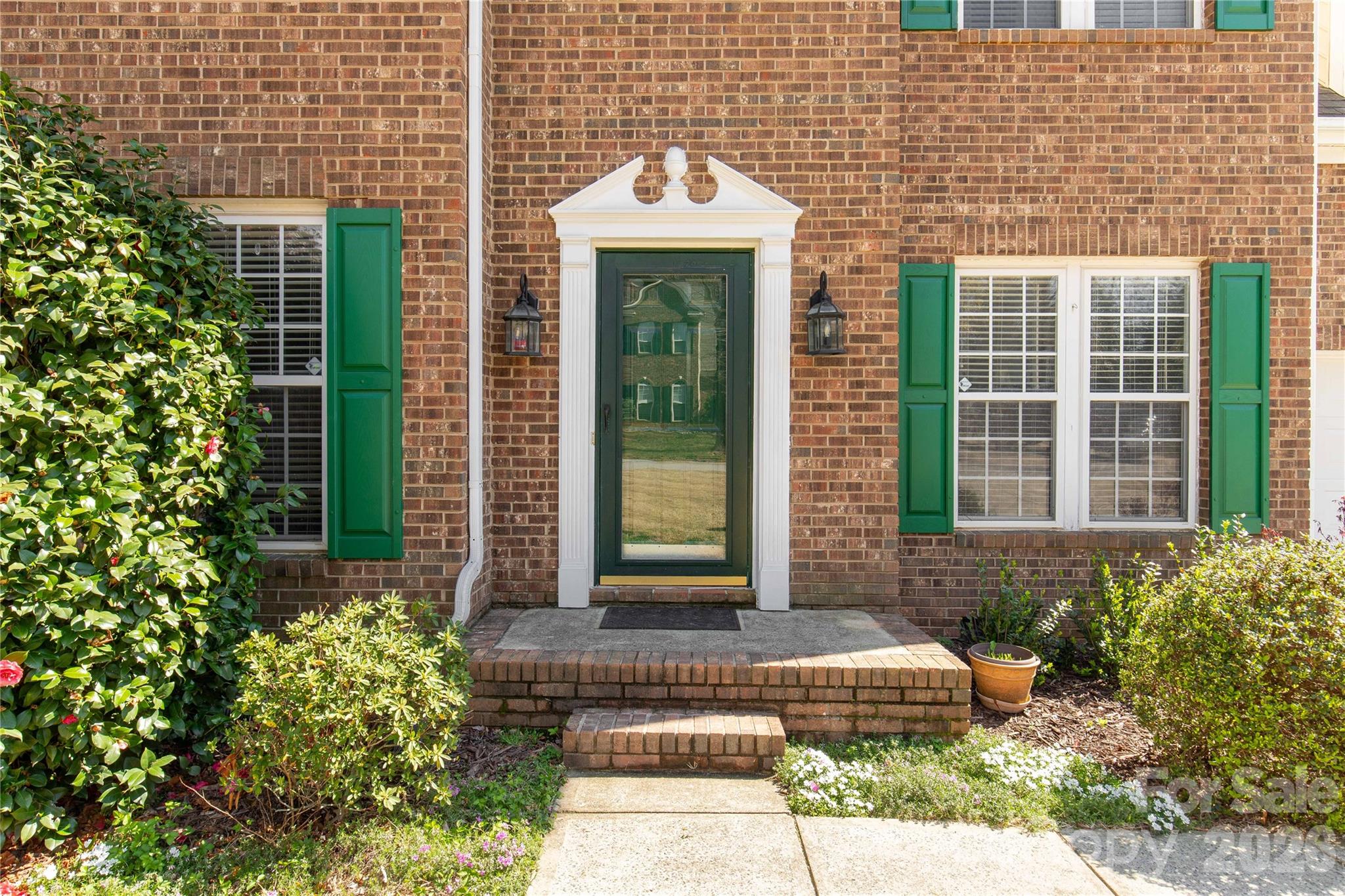 623 East Cheval Drive Fort Mill, SC 29708 - Photo 4 of 47