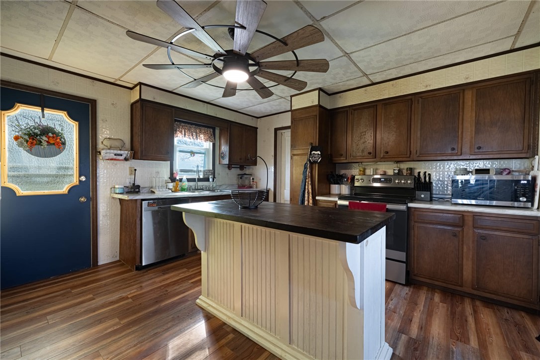 6184 Hanley Road Jamestown, OH 45335 - Photo 13 of 39