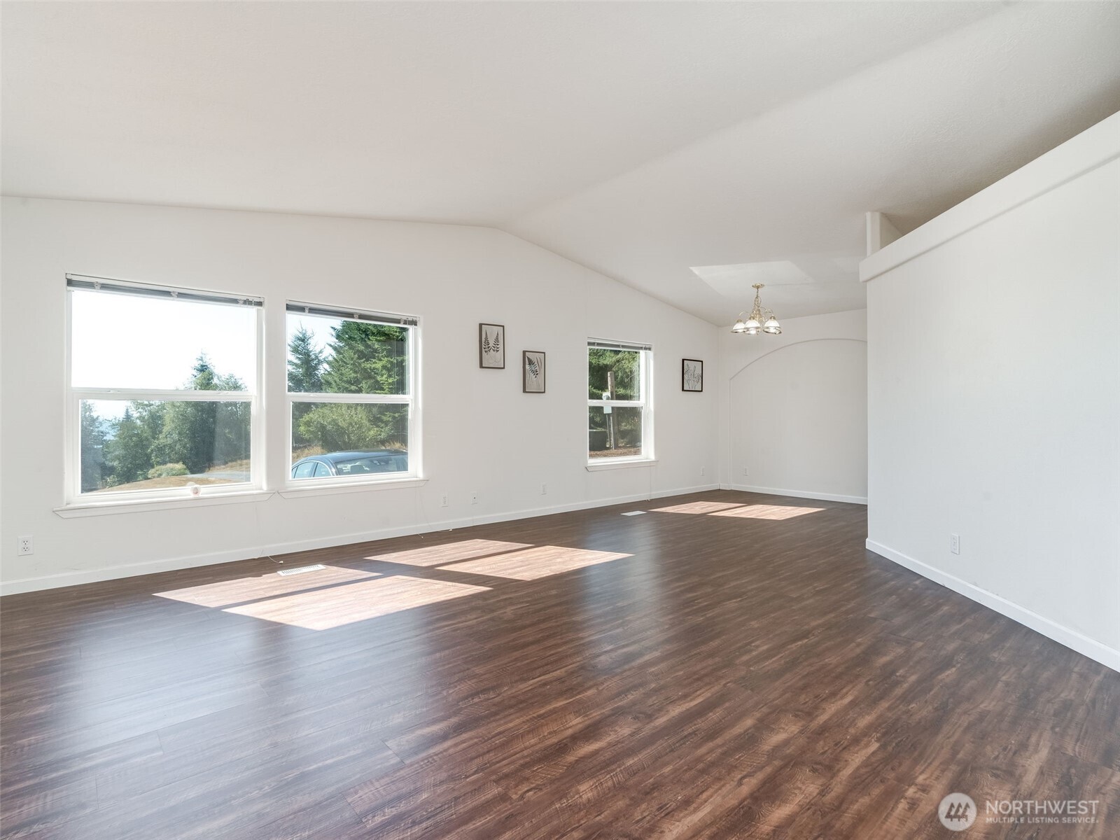 1712 Mt Pleasant Road Kelso, WA 98626 - Photo 7 of 40