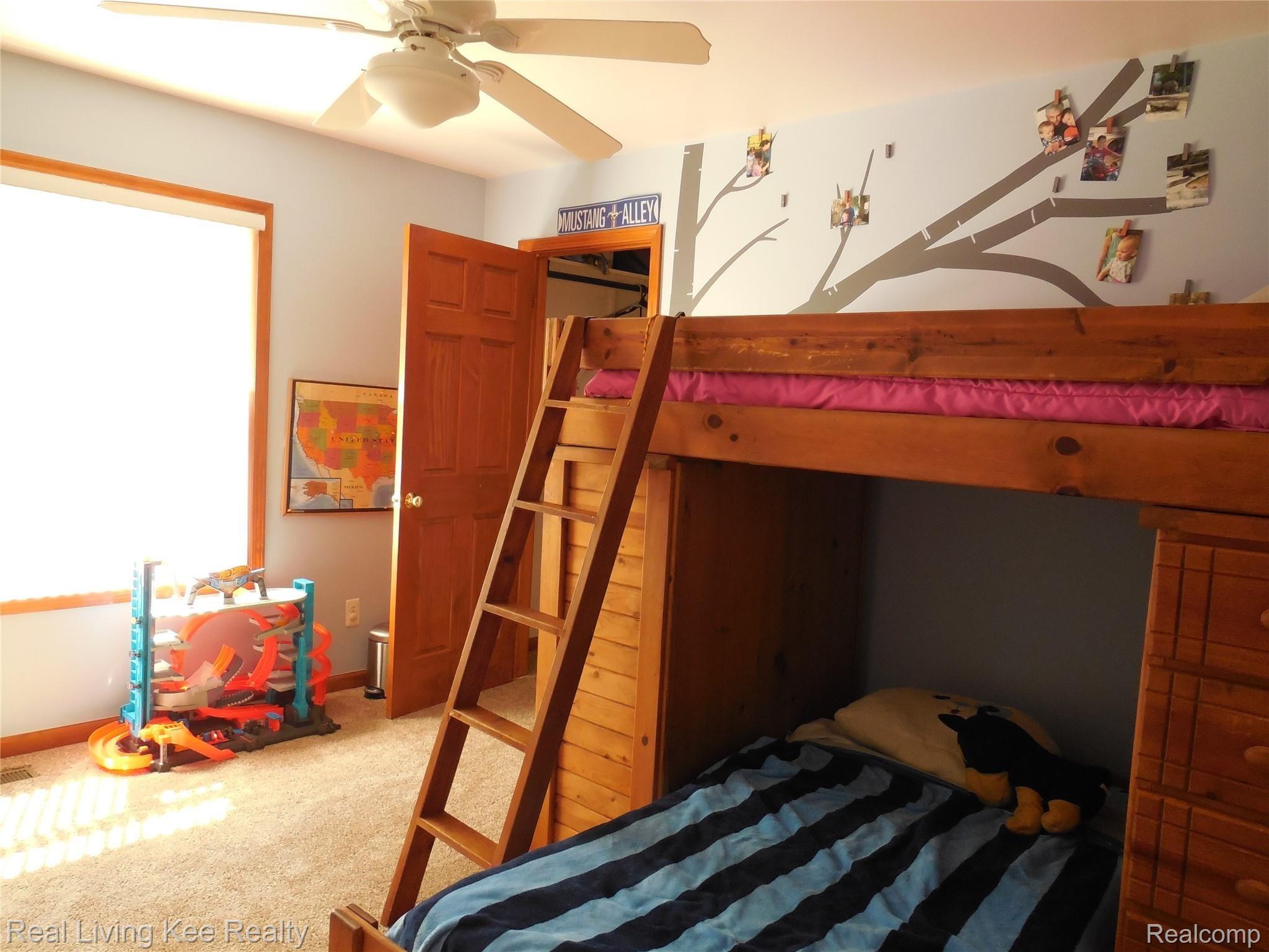 3750 Rohr Road Lake Orion, MI 48359 - Photo 15 of 34 21D30387-BC62-4C37-877F-6301B3EB878B.jpeg