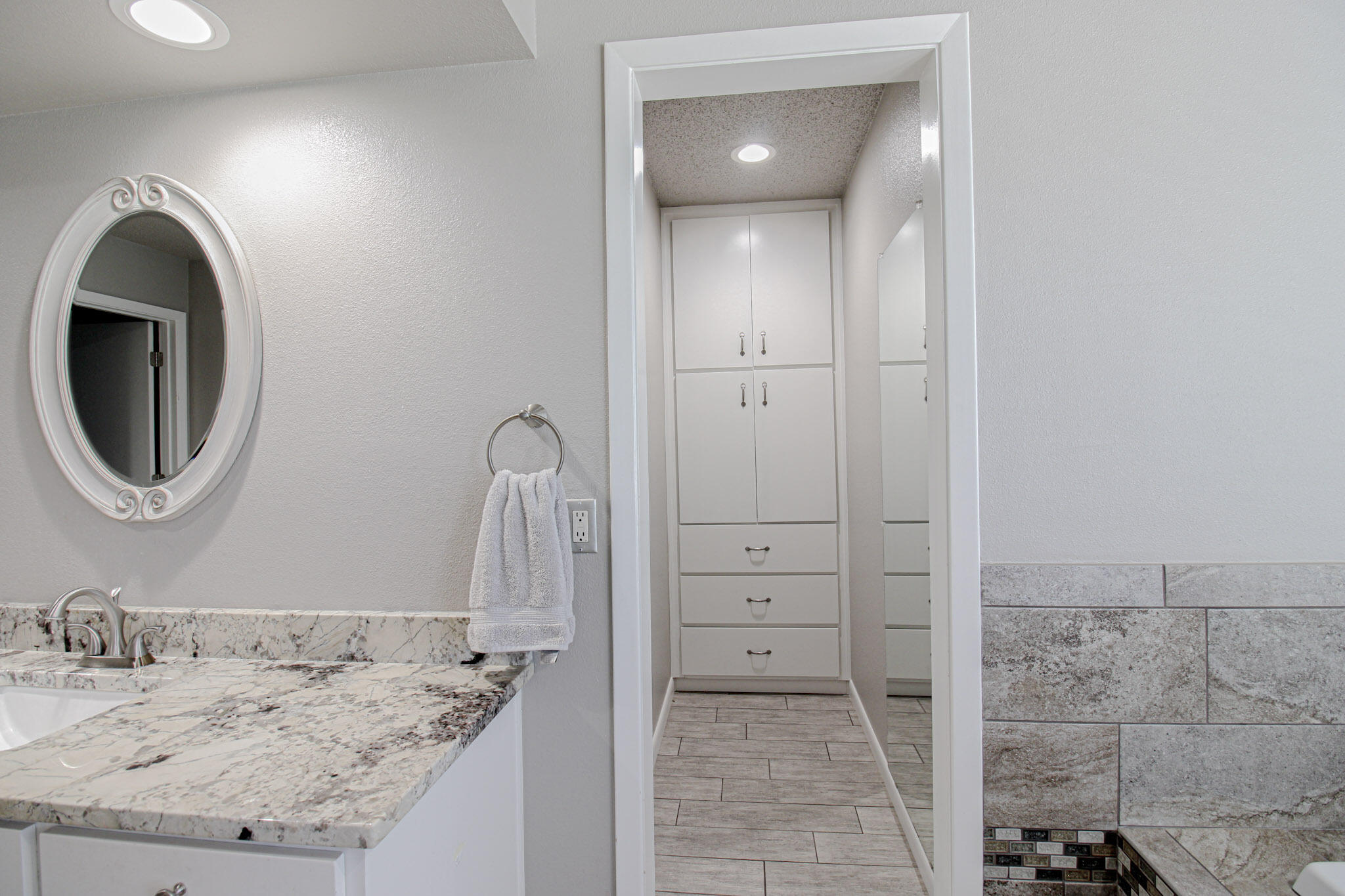 2606 Newcomb Street Lubbock, TX 79415 - Photo 22 of 51 primary bath 2