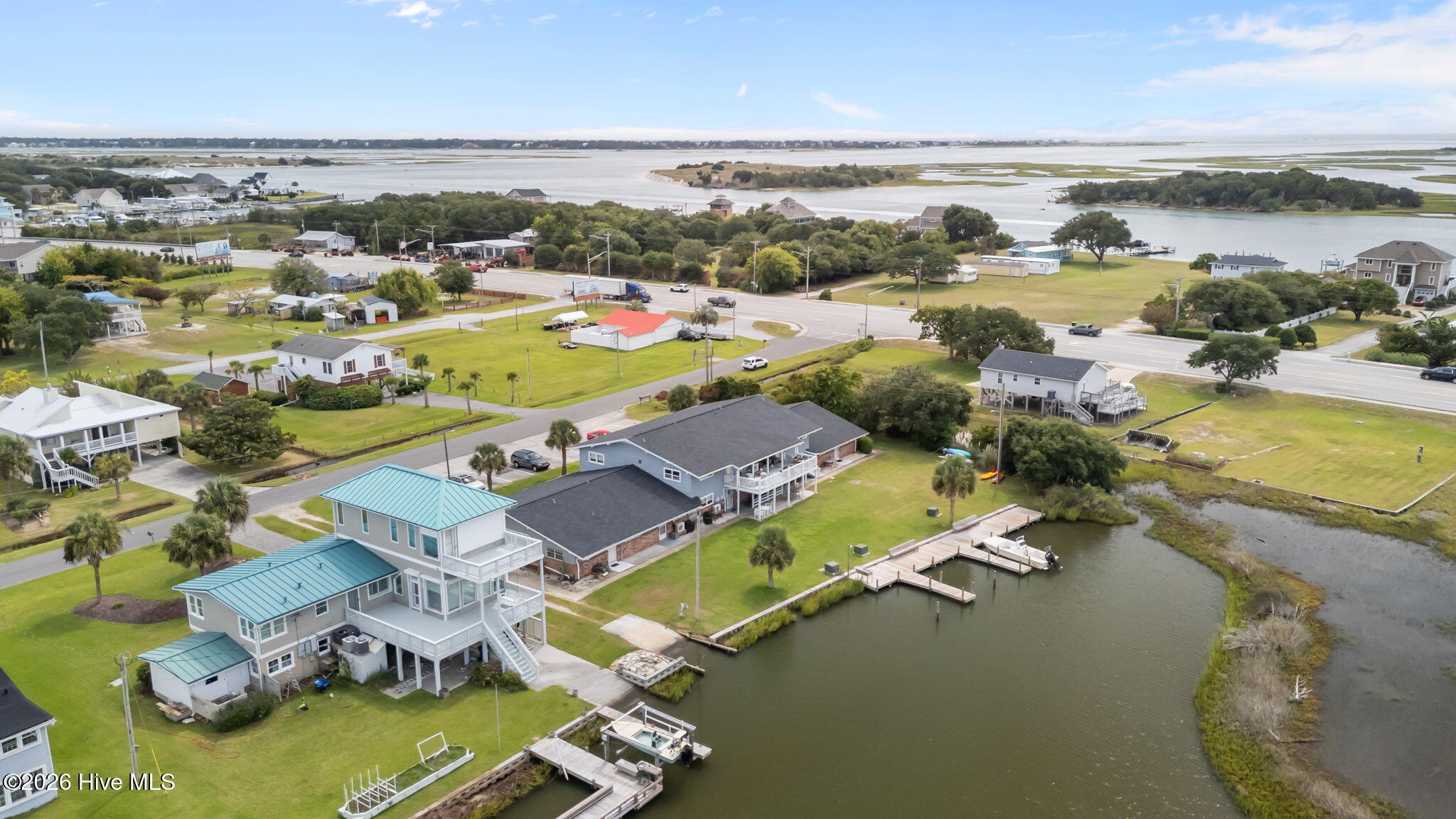 109 Cedar Lane, Unit 9 Cedar Point, NC 28584 - Photo 34 of 37 39-web-or-mls-DJI_20250922124247_0021_D