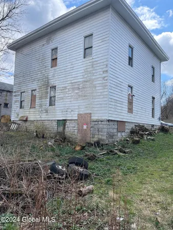 $34,000 | 124 County Highway 140, Ephratah, NY 13452
