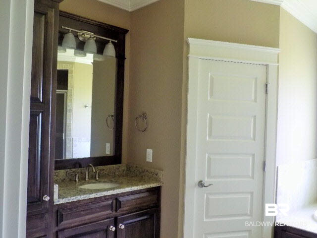 10747 Warrenton Road Daphne, AL 36526 - Photo 31 of 38 One/Two Sinks MB