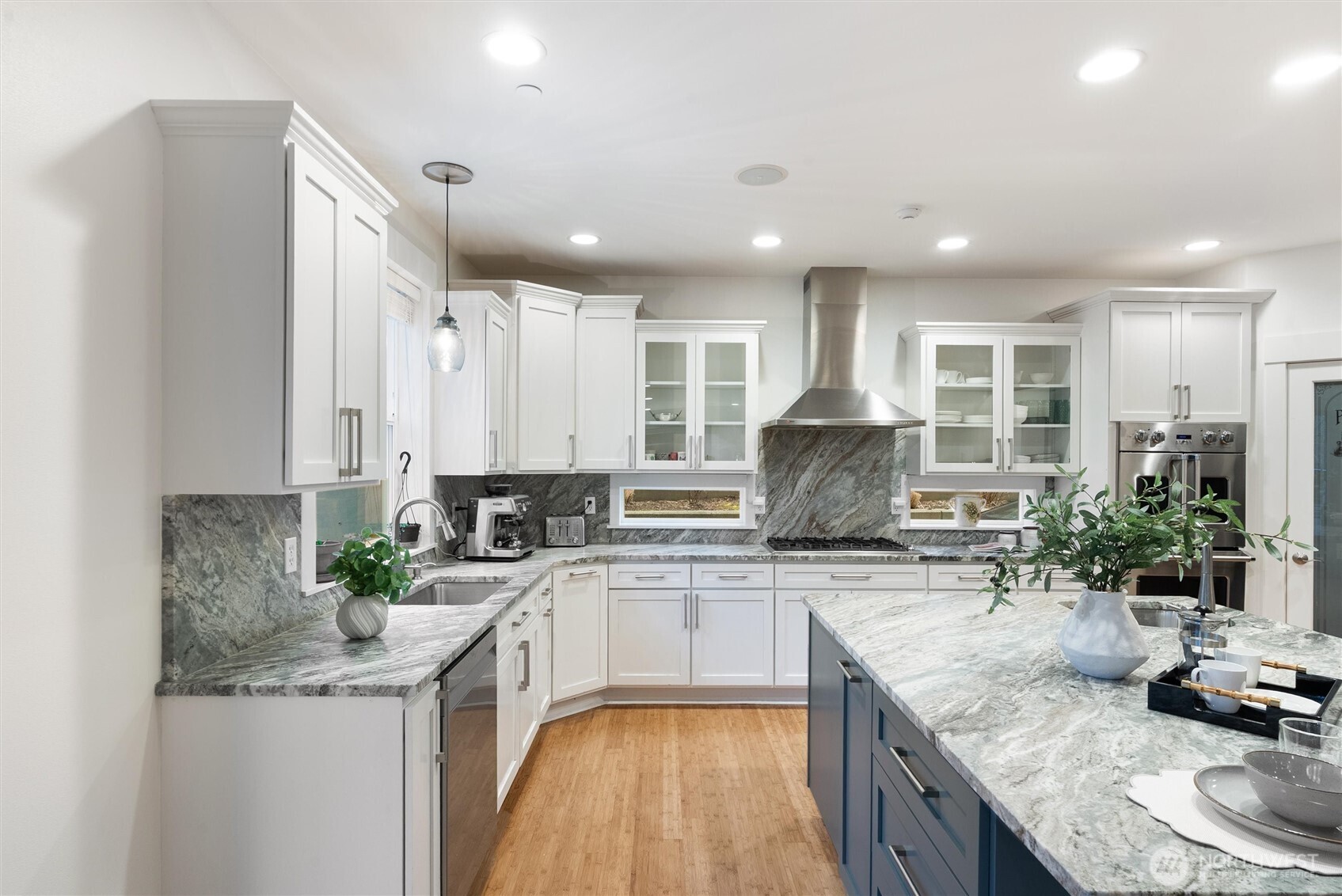 9544 Northeast 188th Street Bothell, WA 98011 - Photo 13 of 40