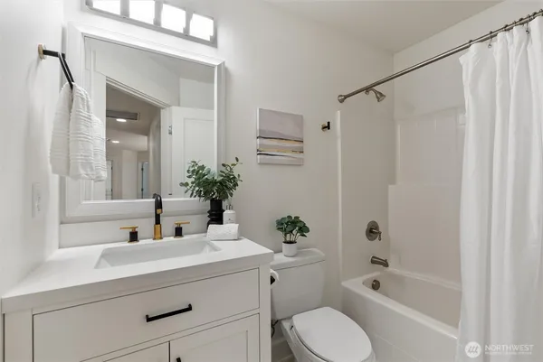 $2,200,000 | 9544 Northeast 188th Street, Bothell, WA 98011