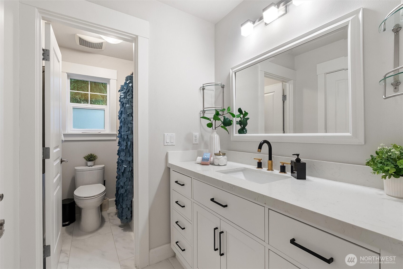 9544 Northeast 188th Street Bothell, WA 98011 - Photo 31 of 40