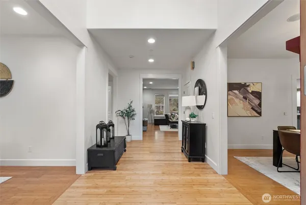 $2,200,000 | 9544 Northeast 188th Street, Bothell, WA 98011
