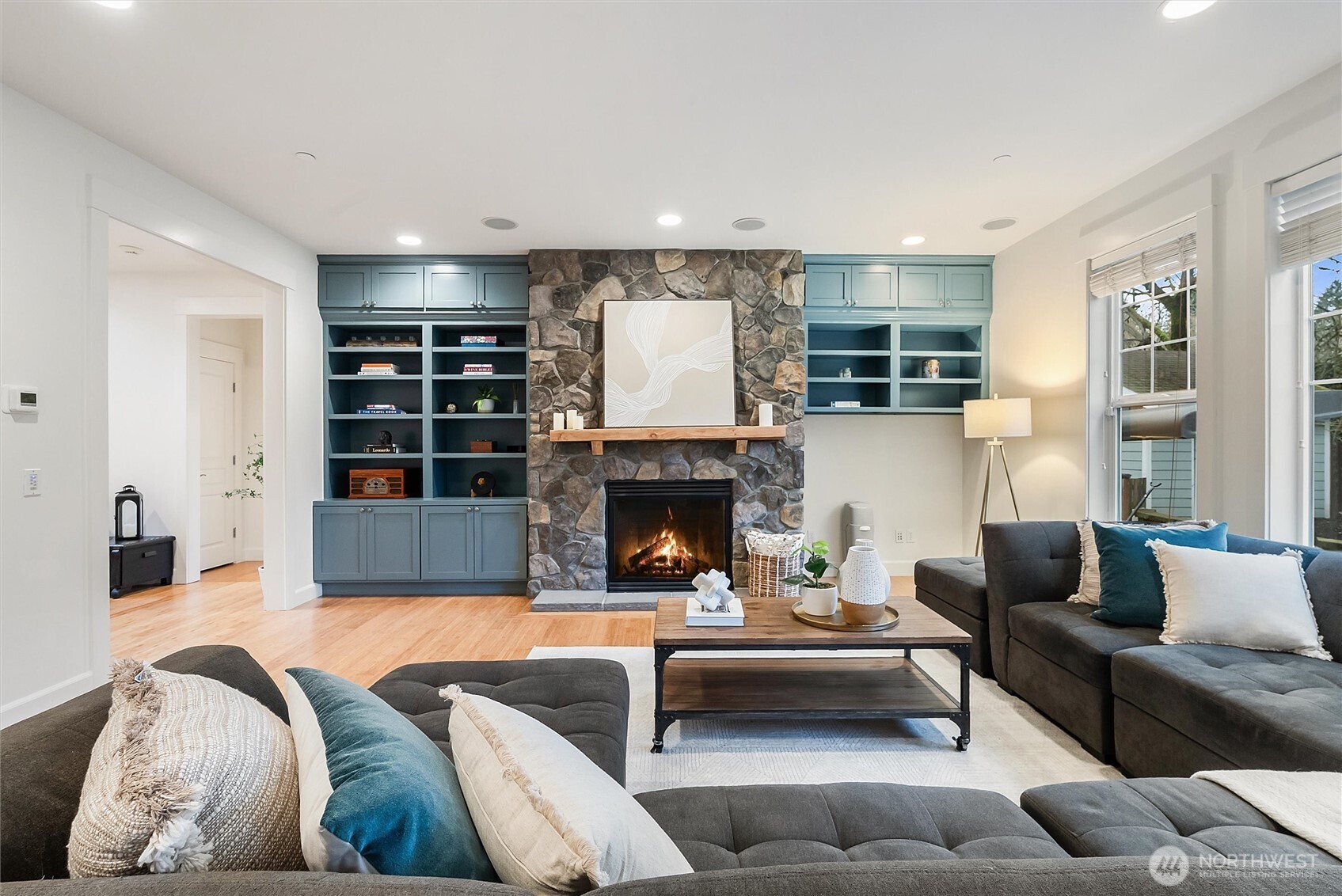 9544 Northeast 188th Street Bothell, WA 98011 - Photo 7 of 40