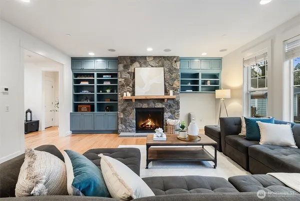 $2,200,000 | 9544 Northeast 188th Street, Bothell, WA 98011