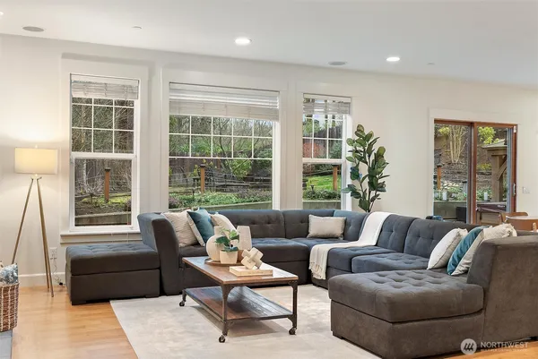 $2,200,000 | 9544 Northeast 188th Street, Bothell, WA 98011