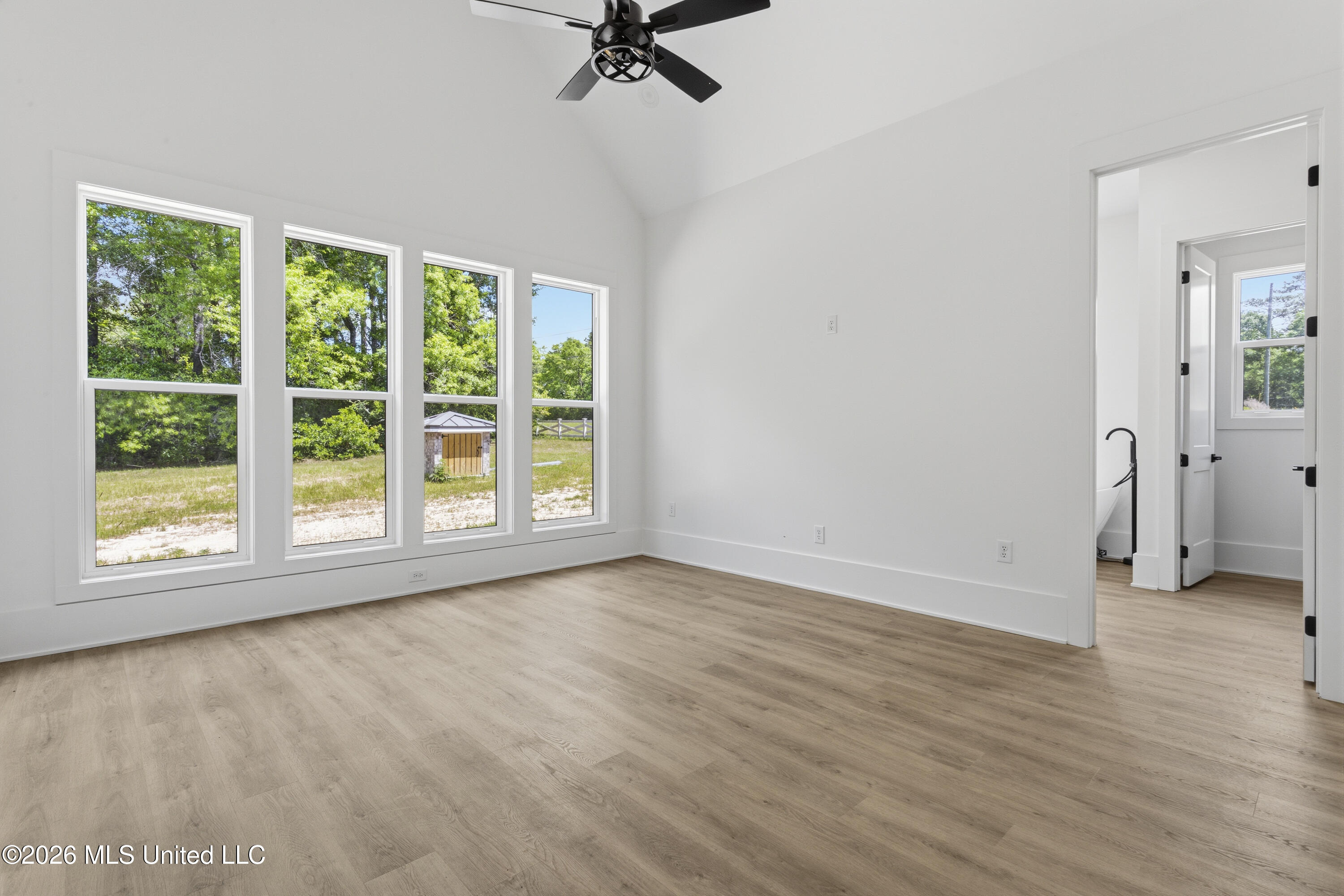 4181 Longleaf Lane Saucier, MS 39574 - Photo 27 of 41 00073