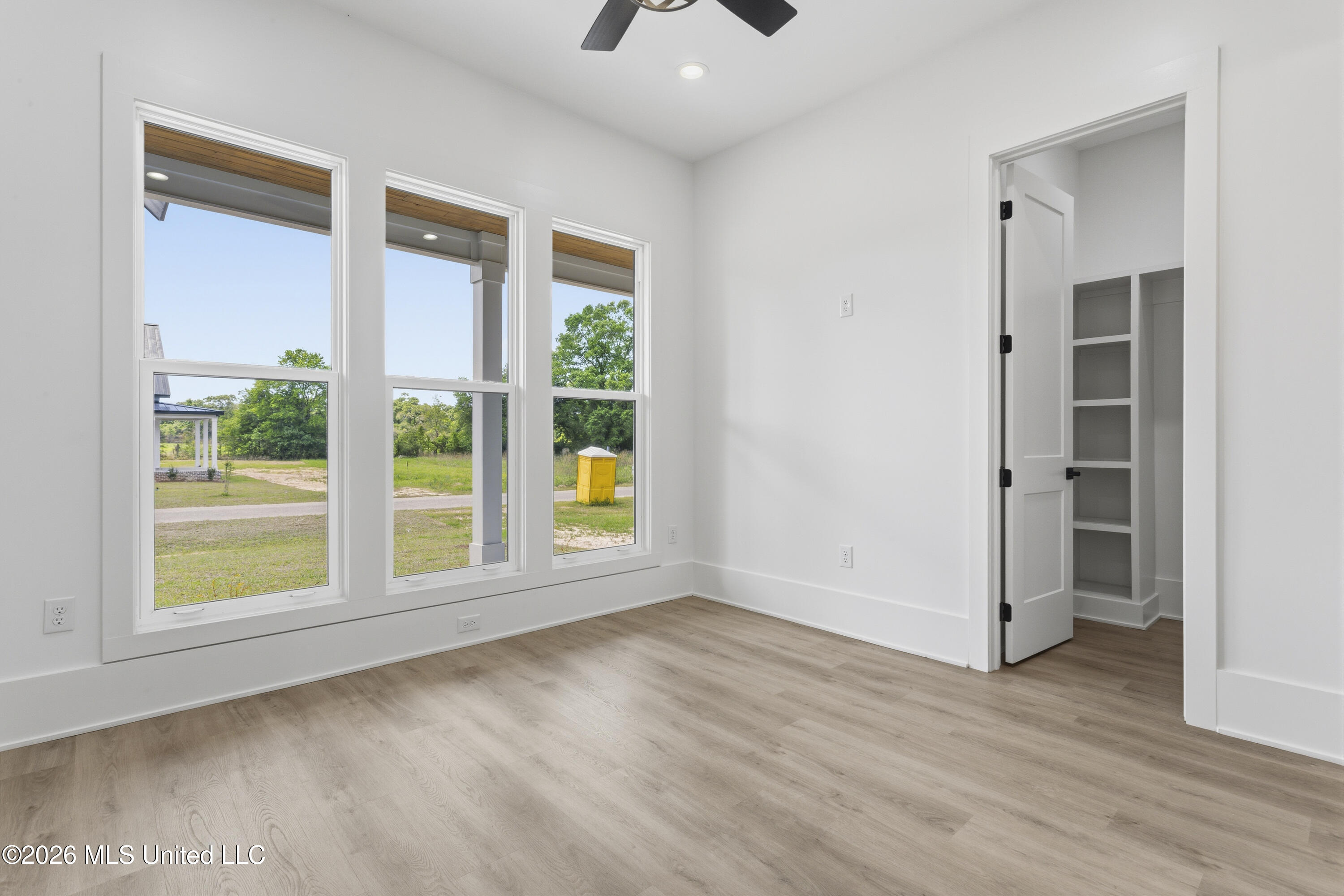 4181 Longleaf Lane Saucier, MS 39574 - Photo 32 of 41 00078