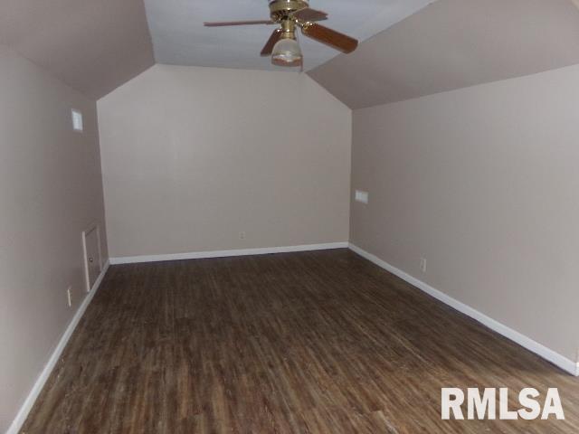 310 Jones Road Harrisburg, IL 62946 - Photo 5 of 14 Gallery Image 5