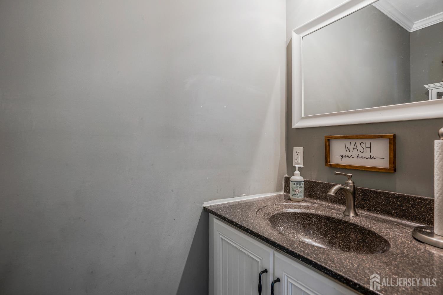 203 Harris Avenue Middlesex, NJ 08846 - Photo 16 of 41