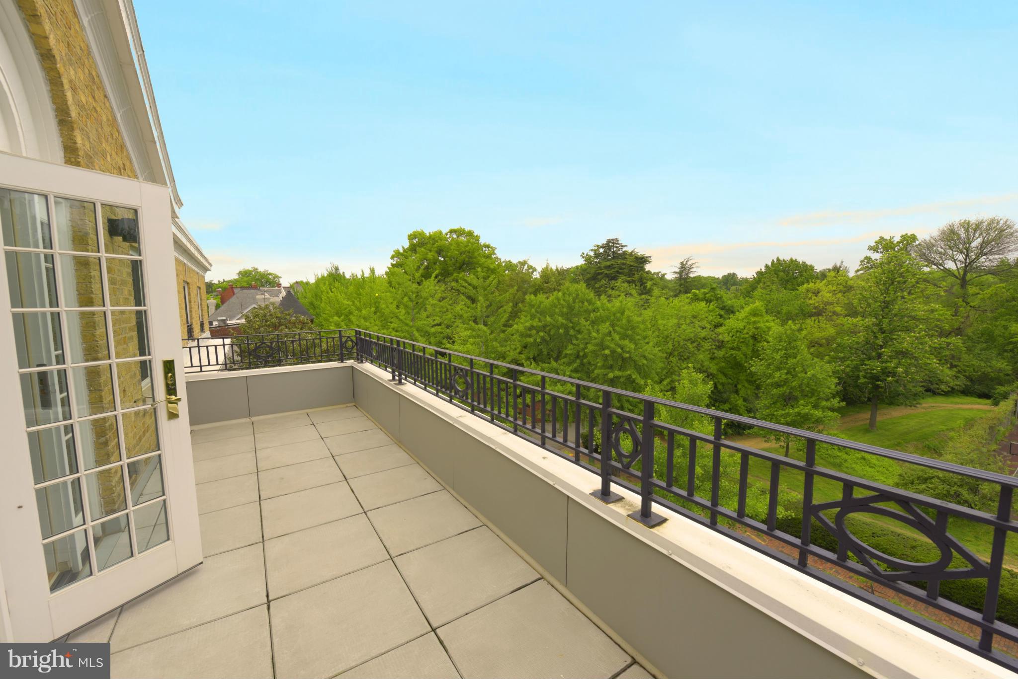 3052 R Street Northwest, Unit 302A Washington, DC 20007 - Photo 9 of 20 View