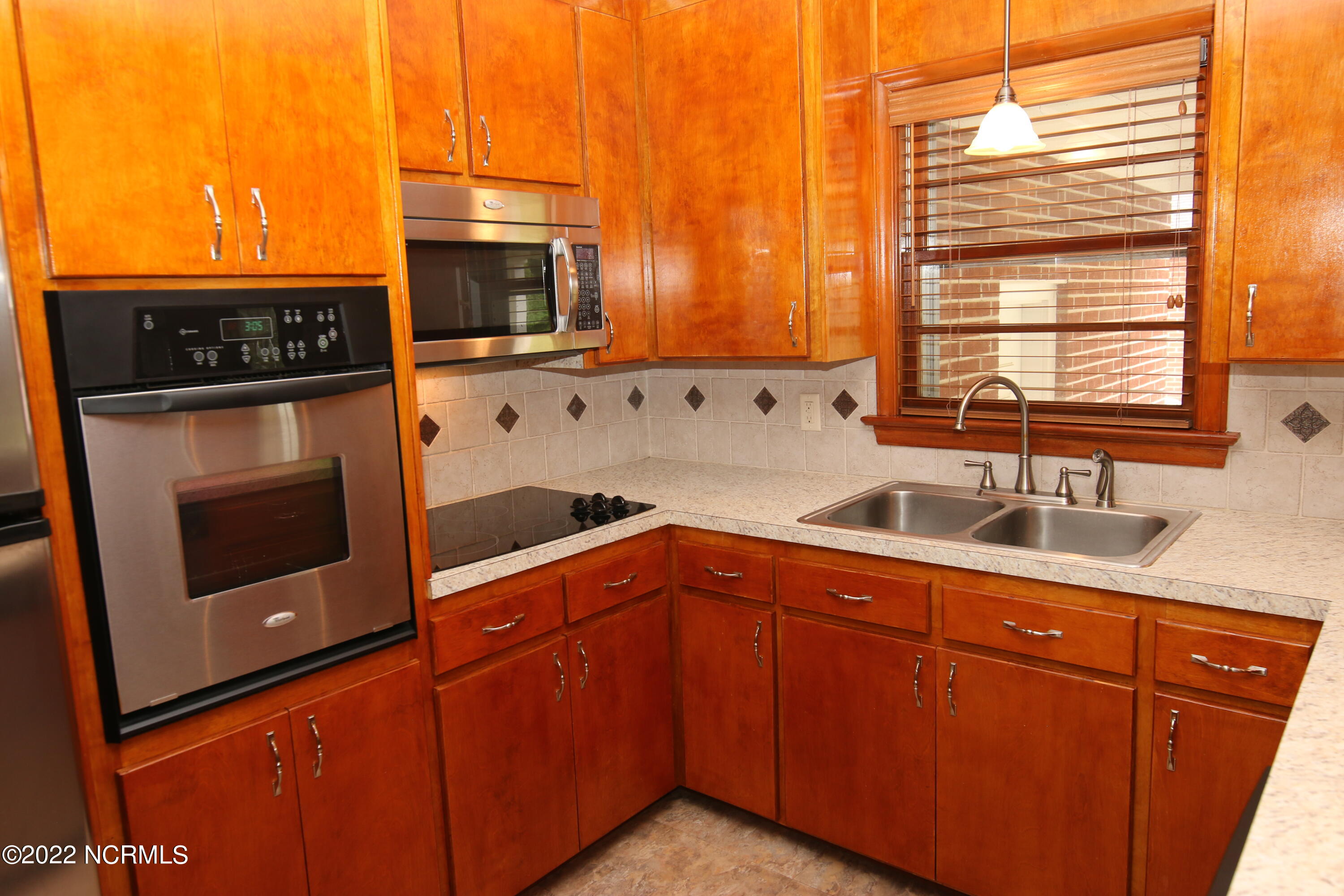101 Patricia Road Washington, NC 27889 - Photo 8 of 16 80E1D83D-CC18-4D53-9127-4832DB3AB551
