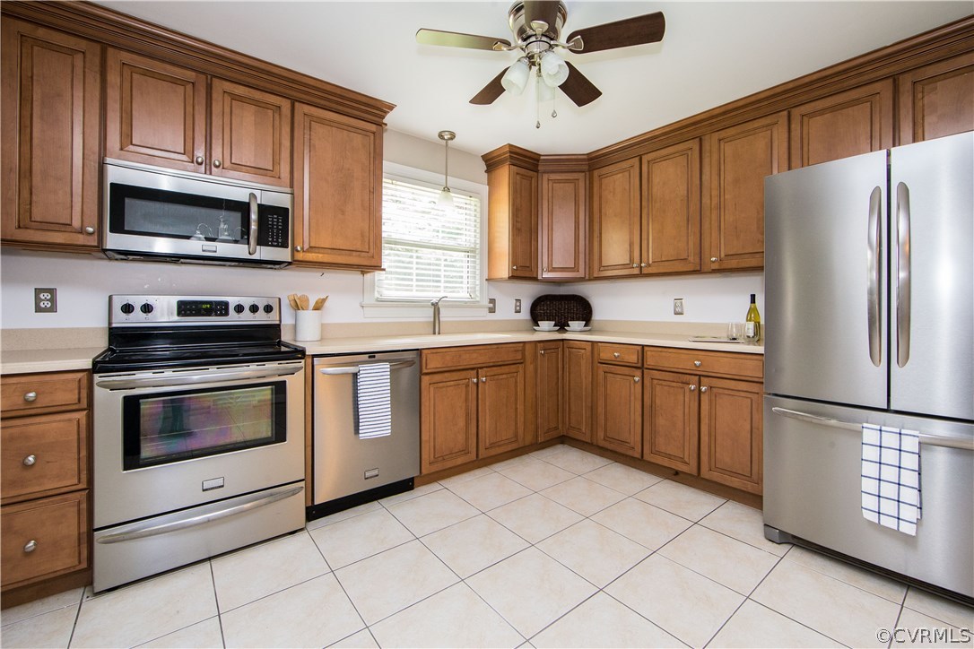 4511 Crossgate Road Chester, VA 23831 - Photo 5 of 21 Check out this kitchen! The updated cabinets and s