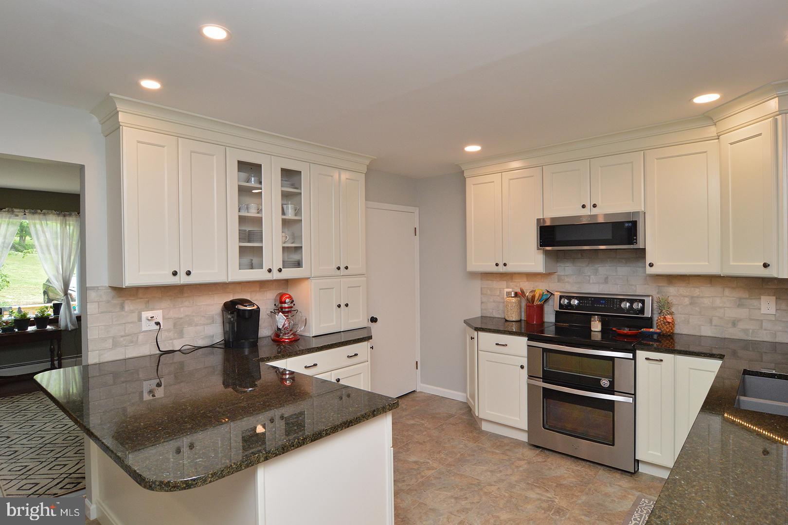 38 Groff Road Bechtelsville, PA 19505 - Photo 14 of 73 Pretty Cabinetry and Stainless Steel Appliances