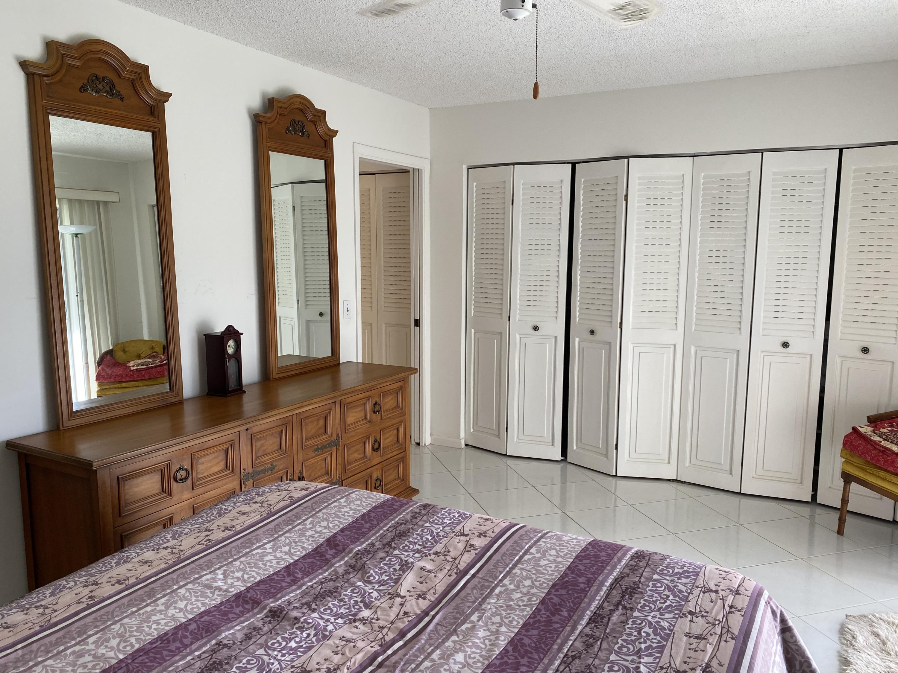 390 Brighton East, Unit J Boca Raton, FL 33434 - Photo 10 of 21 Photo Nov 03, 2 53 17 PM