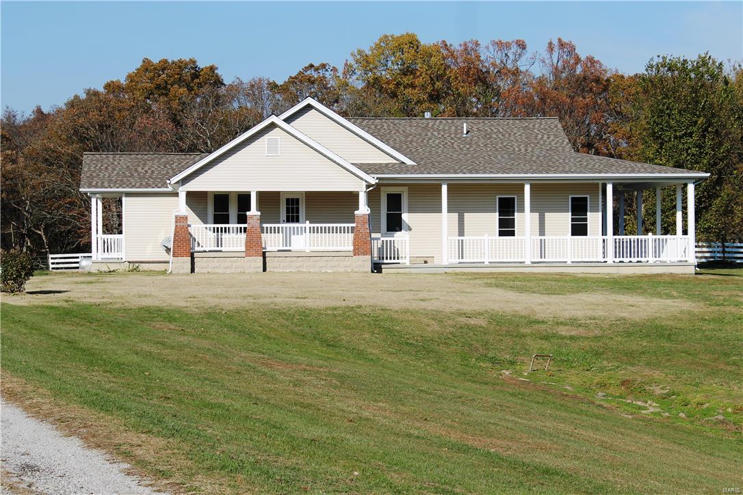 8405 Renken Road Worden, IL 62097 - Photo 1 of 77