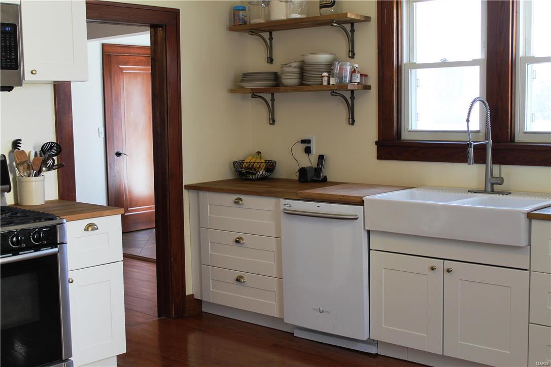 8405 Renken Road Worden, IL 62097 - Photo 8 of 77