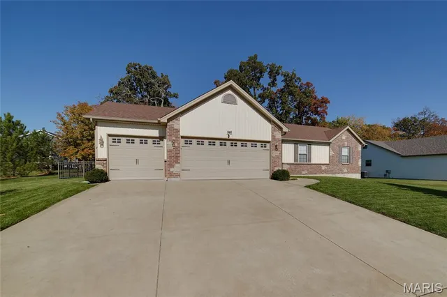 $399,900 | 1148 Duxbury Lane, O'Fallon, MO 63366