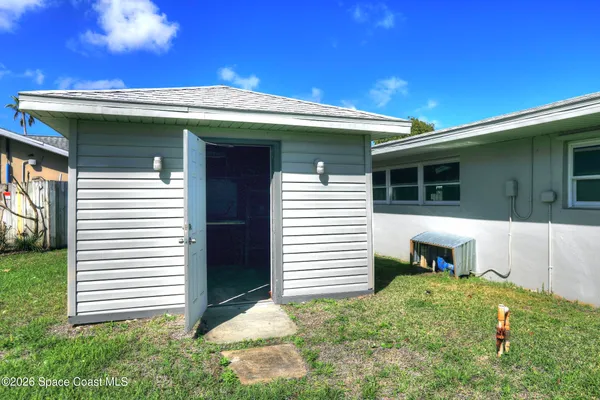 $339,000 | 872 Sadnet Circle Northeast, Palm Bay, FL 32905