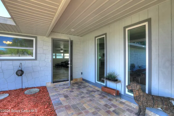 $339,000 | 872 Sadnet Circle Northeast, Palm Bay, FL 32905