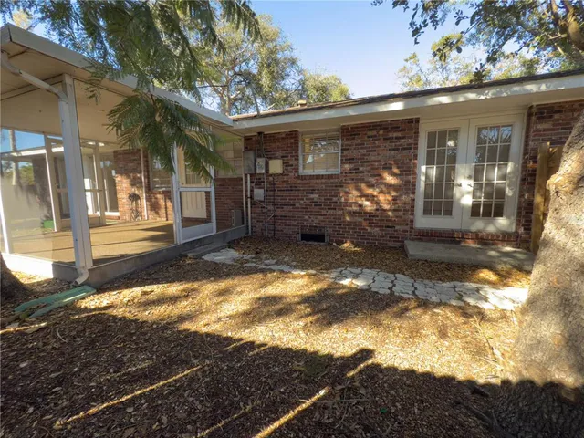 $2,875 | 2608 Constitution Boulevard, Sarasota, FL 34231