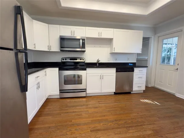 $2,875 | 2608 Constitution Boulevard, Sarasota, FL 34231