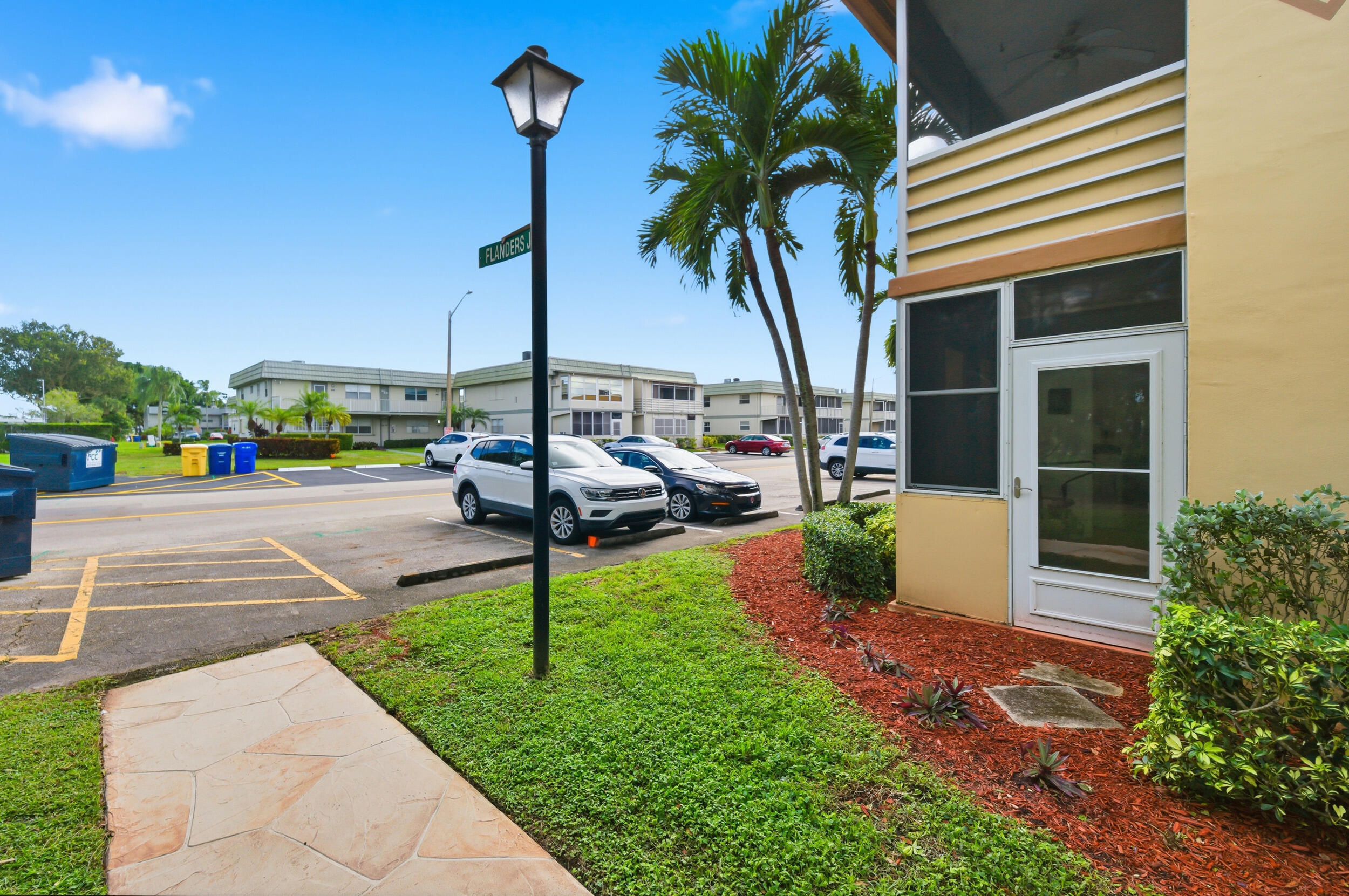433 Flanders I Delray Beach, FL 33484 - Photo 12 of 60 _d4s9689