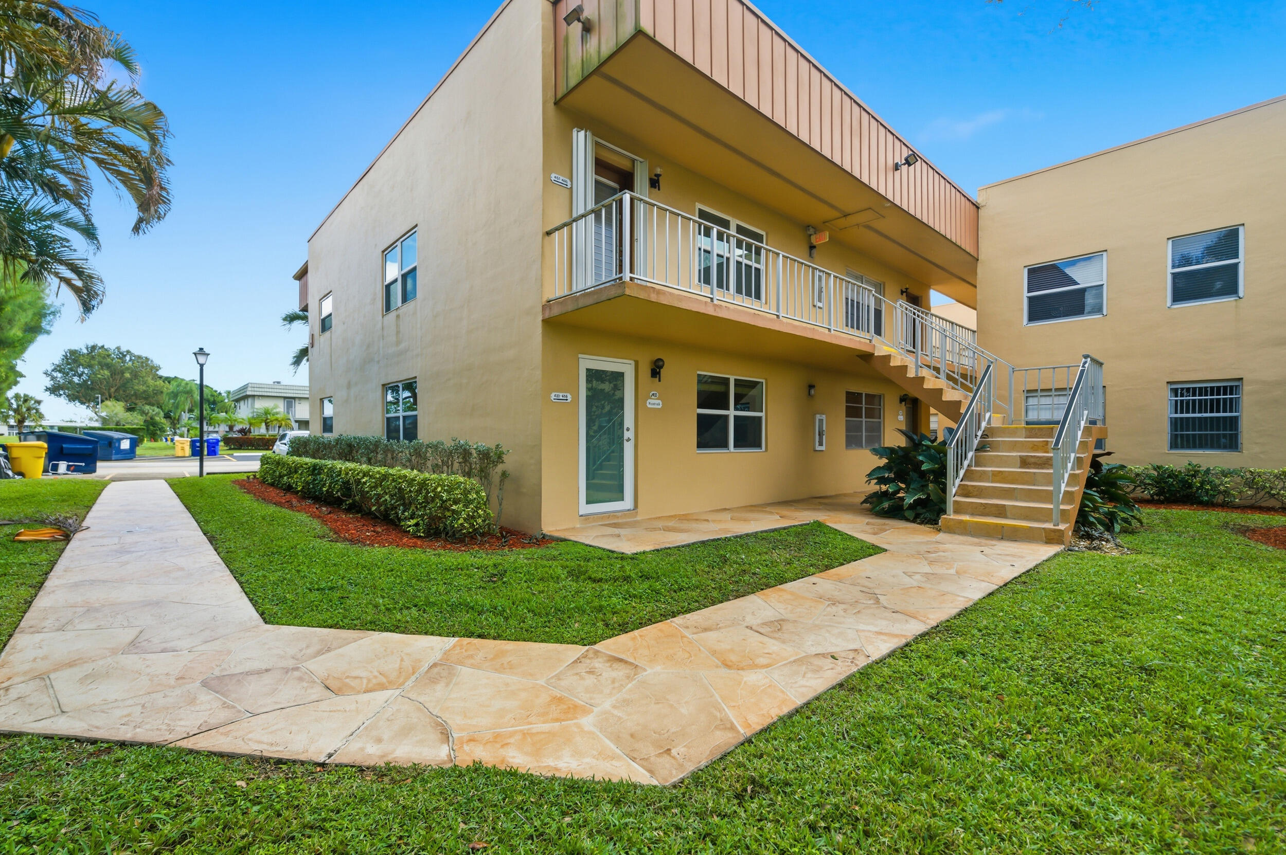 433 Flanders I Delray Beach, FL 33484 - Photo 4 of 60 _d4s9814