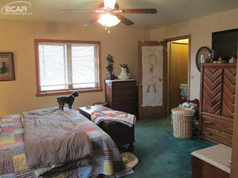 5296 North Center Road Flint, MI 48506 - Photo 14 of 33 20435397-13.JPG