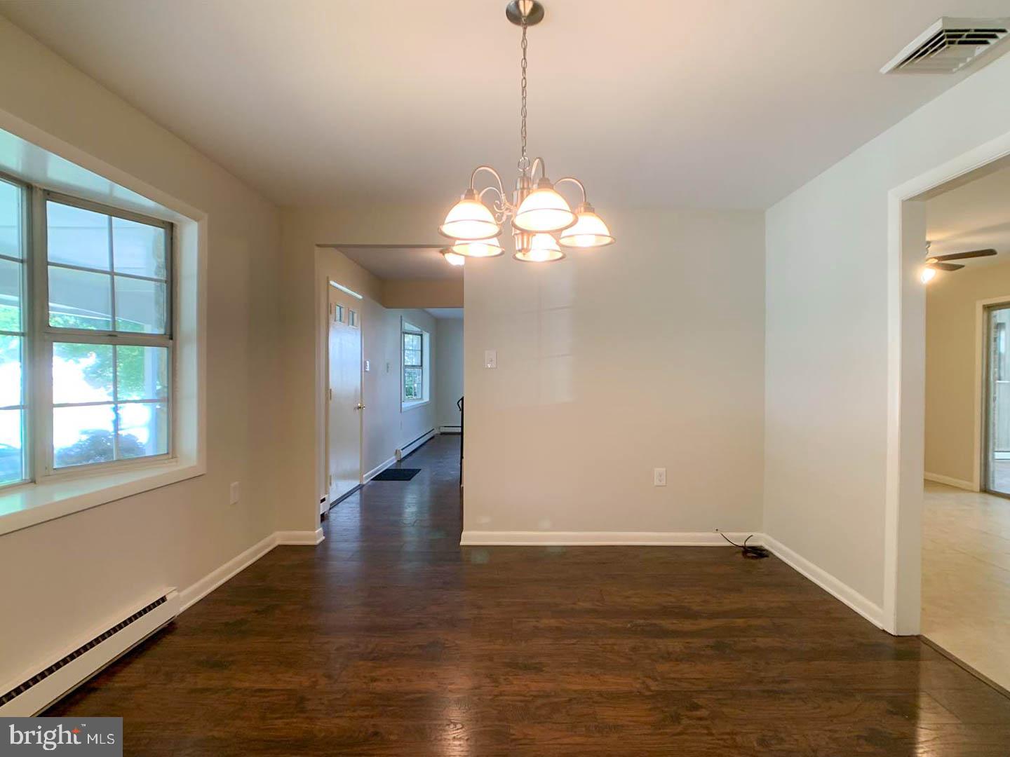 517 Big Bend Road Lancaster, PA 17603 - Photo 14 of 37 Gallery Image 14