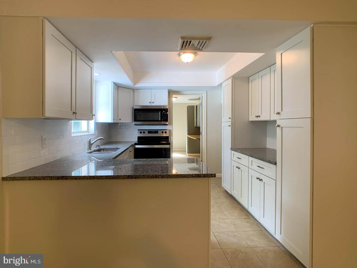 517 Big Bend Road Lancaster, PA 17603 - Photo 5 of 37 Gallery Image 5
