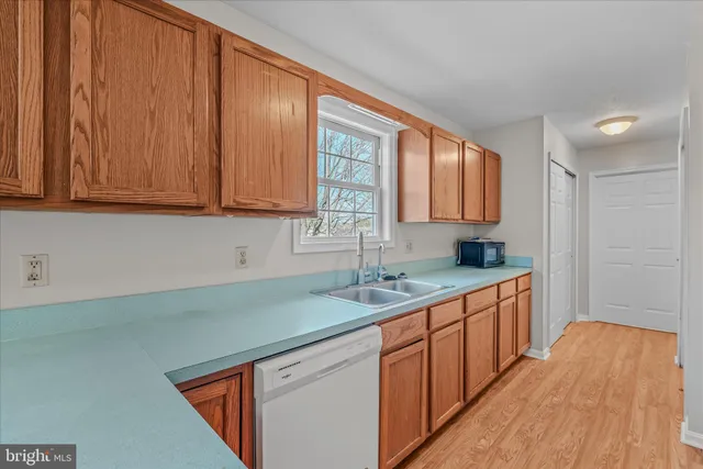 $300,000 | 120 Nottingham Boulevard, Martinsburg, WV 25405